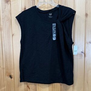 GAP Women's Classic Black Muscle Tee